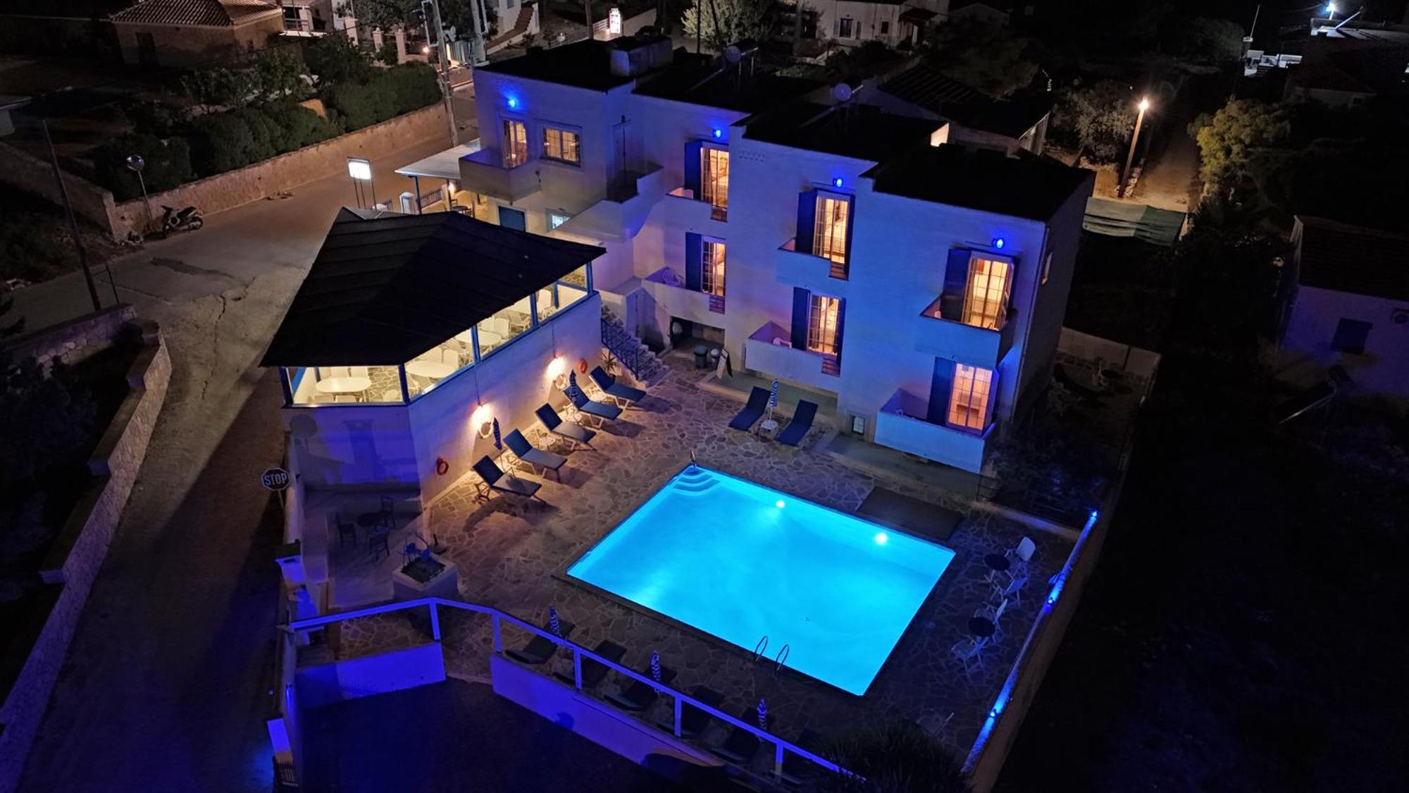 Blue Dolphin Studios And Apartment Vagia  Zewnętrze zdjęcie